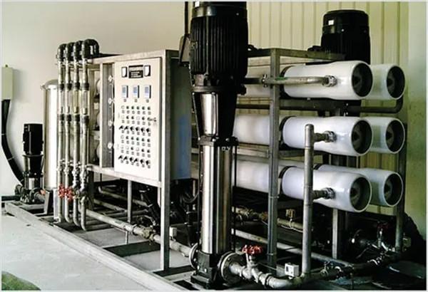 高港超滤水处理专业设备生产线